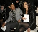 Beyonce Knowles (R) and her companion 
Jay-Z pose for photographers before the start of the Emporio Armani's 
Fall/Winter 2008/09 men's collections during Milan Fashion Week January 
13, 2008. (Alessandro Garofalo/Reuters)